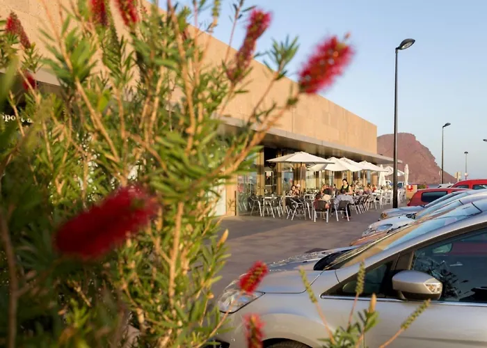 Vista Roja 엘메다노