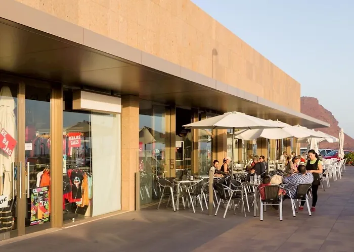 Vista Roja 엘메다노